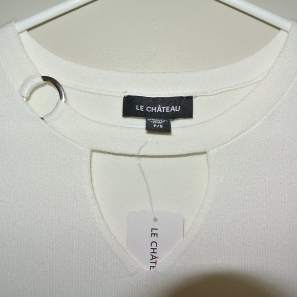 White sleeveless top - Picture 3 of 4